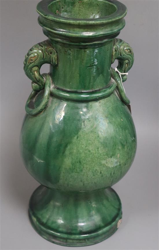 A Chinese green-glazed pottery vase, 18th/19th century height 37cm